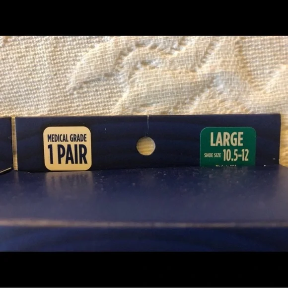 Three Pairs Dr. Scholls Compression Socks - Picture 3 of 3